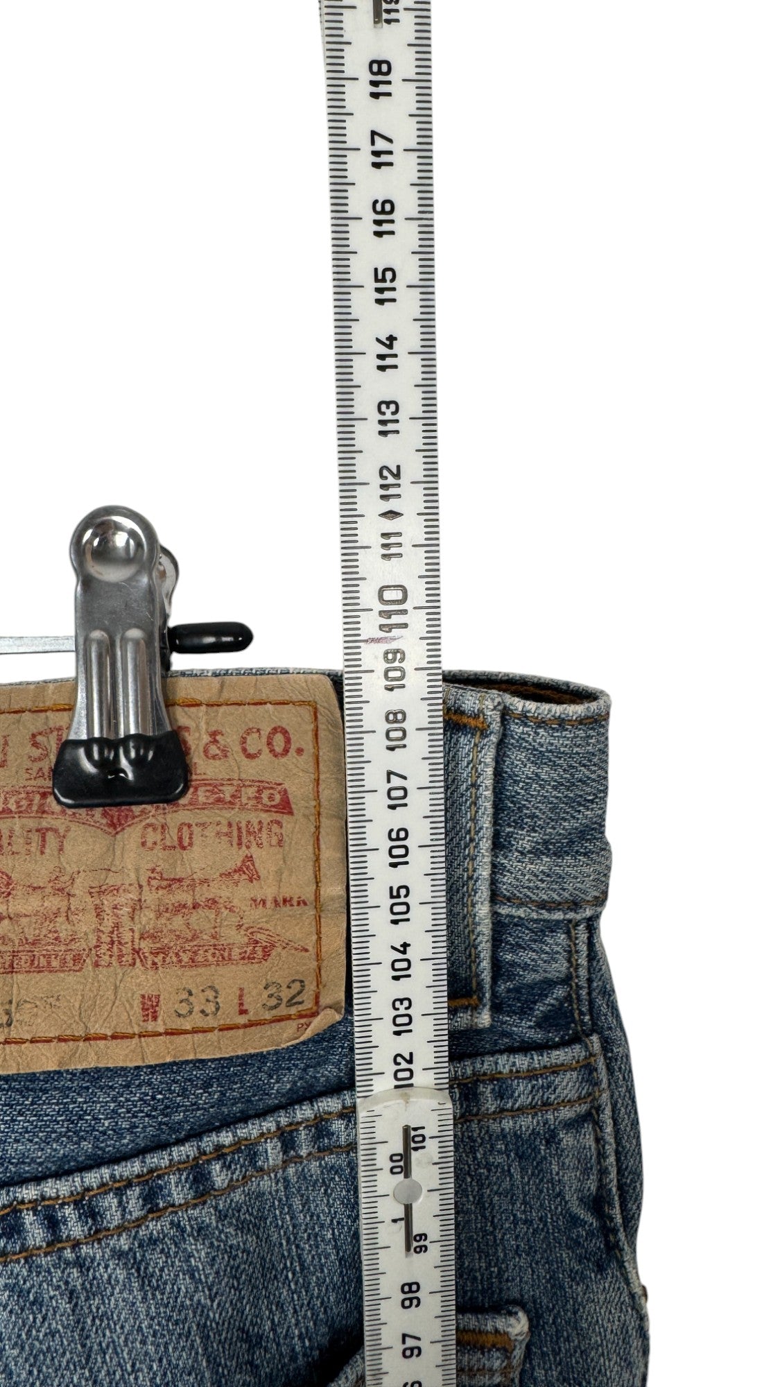 Levi's Straight Jeans (W33 L32)