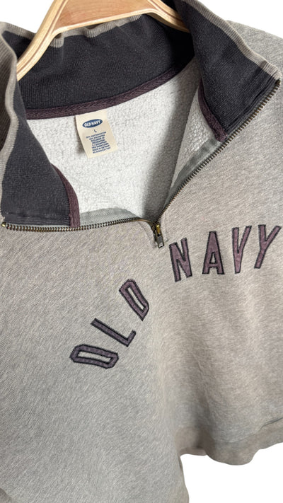 Old Navy Vintage 1/3 sweater (L)